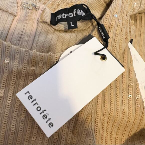 RETROFETE Audra Sequin Knit Tank Top Nude Tan Gold Crop Back Zip Size Large NEW - Picture 8 of 11